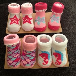 Newborn socks